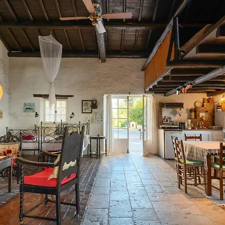 Villa Tsoupis